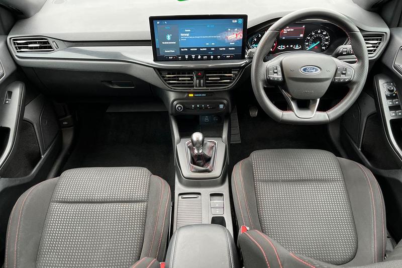 Used Ford Focus 2023 for sale - 76819235: Photo 10