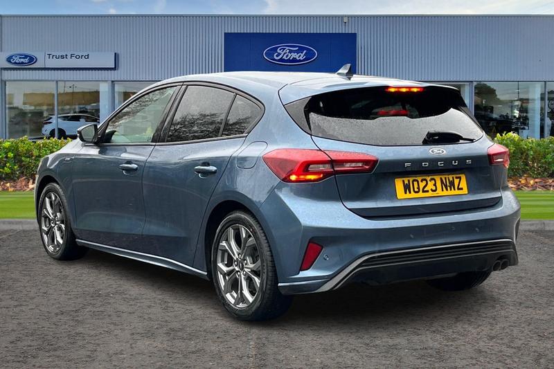 Used Ford Focus 2023 for sale - 76819235: Photo 2