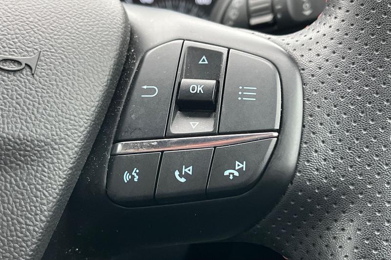 Used Ford Focus 2023 for sale - 76819235: Photo 33