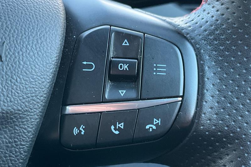 Used Ford Focus 2020 for sale - 76895487: Photo 33