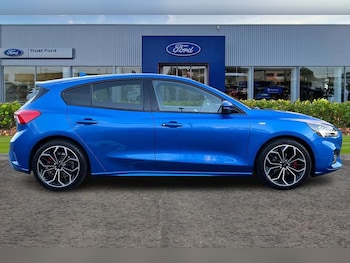 Used Ford Focus 2020 for sale - 76895487: Photo