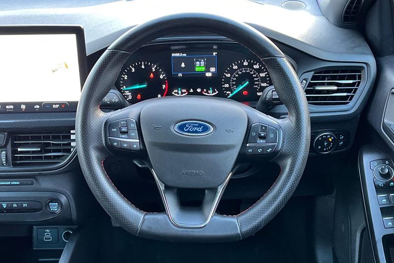 Used Ford Focus 2023 for sale - 76895482: Photo 12