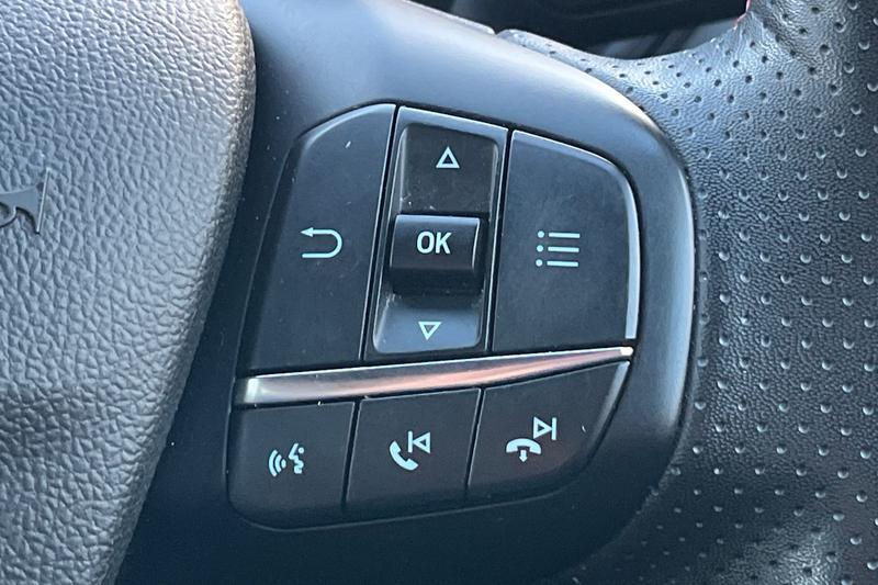 Used Ford Focus 2023 for sale - 76895482: Photo 33