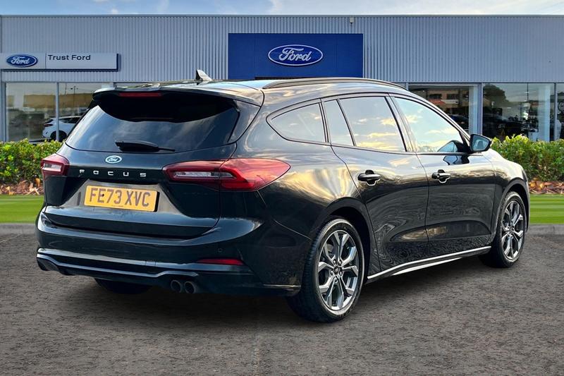 Used Ford Focus 2023 for sale - 76895482: Photo 4