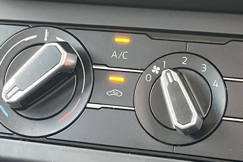 Used Volkswagen Polo 2019 for sale - 76161933: Photo 31
