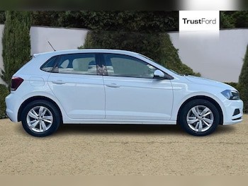 Used Volkswagen Polo 2019 for sale - 76161933: Photo