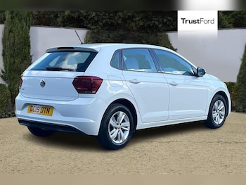 Used Volkswagen Polo 2019 for sale - 76161933: Photo