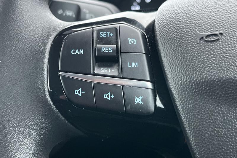 Used Ford Fiesta 2023 for sale - 77372421: Photo 32