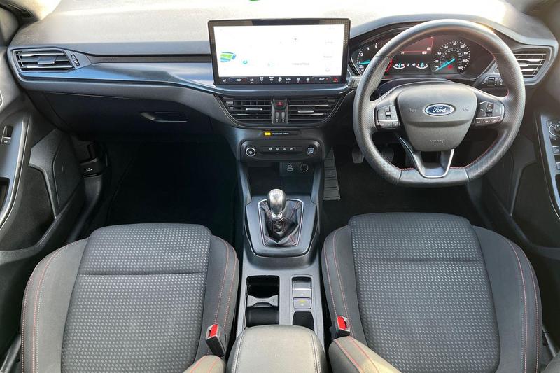 Used Ford Focus 2023 for sale - 76862505: Photo 10