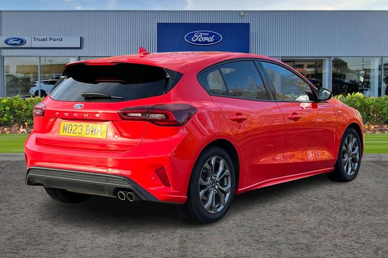 Used Ford Focus 2023 for sale - 76862505: Photo 4