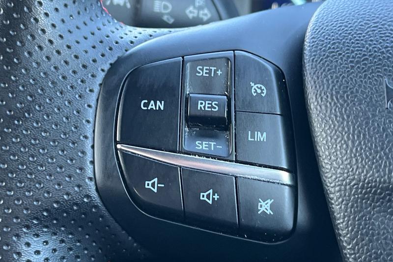 Used Ford Puma 2023 for sale - 78109377: Photo 32