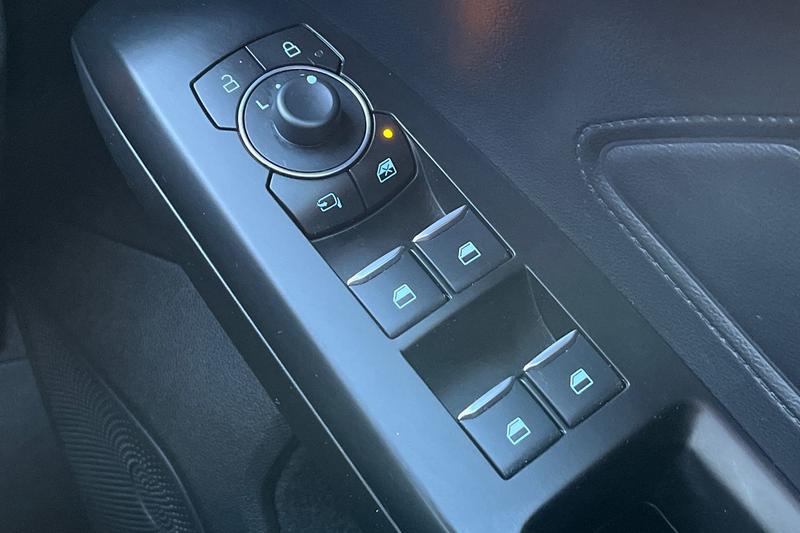 Used Ford Focus 2023 for sale - 76631348: Photo 16