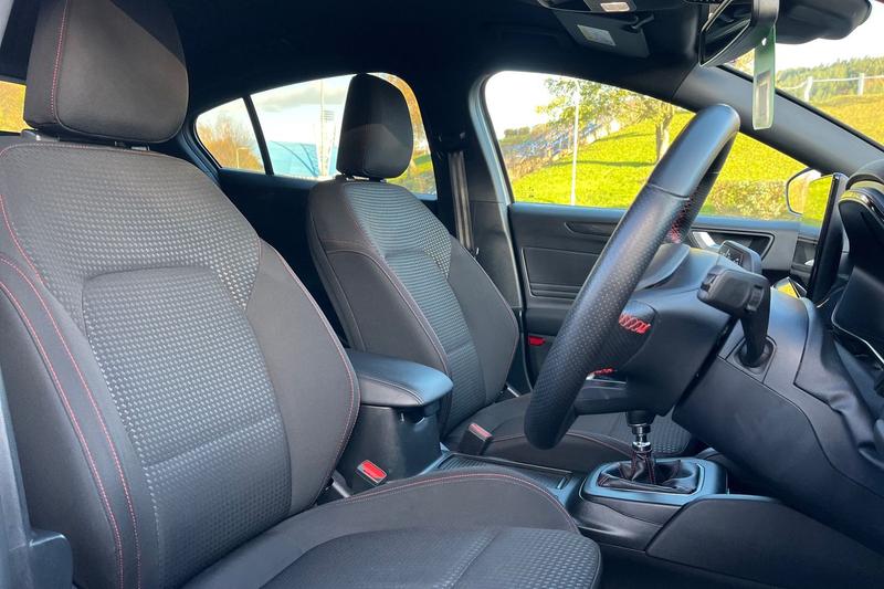 Used Ford Focus 2023 for sale - 76631348: Photo 17