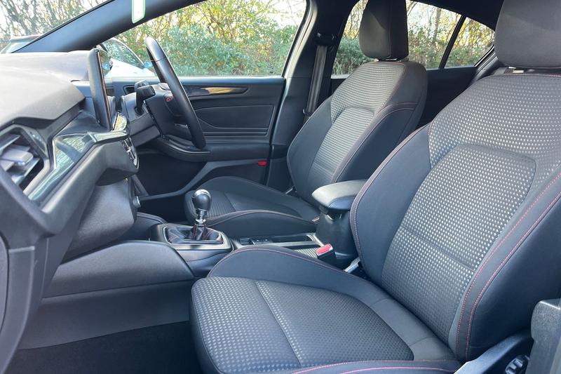 Used Ford Focus 2023 for sale - 76631348: Photo 19