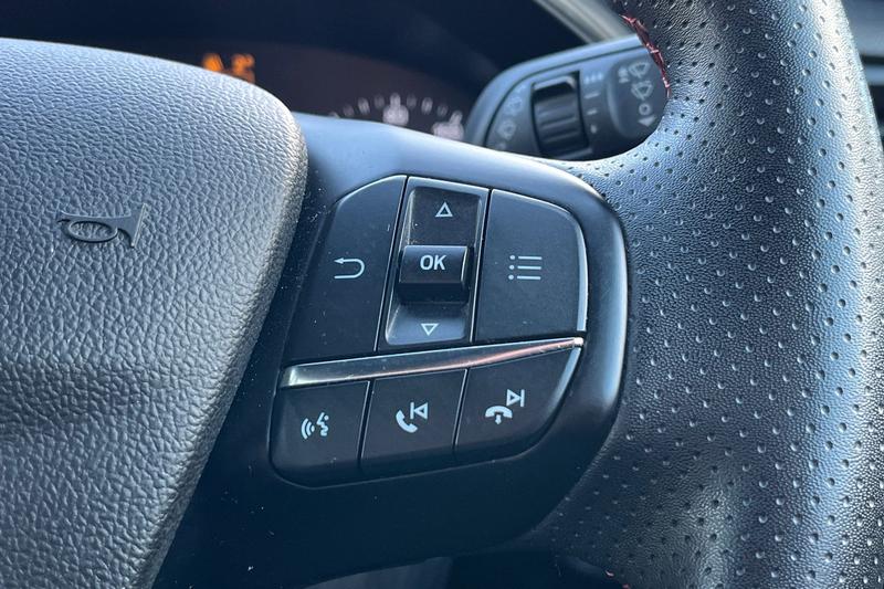 Used Ford Focus 2023 for sale - 76631348: Photo 33