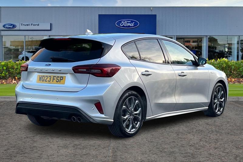 Used Ford Focus 2023 for sale - 76631348: Photo 4