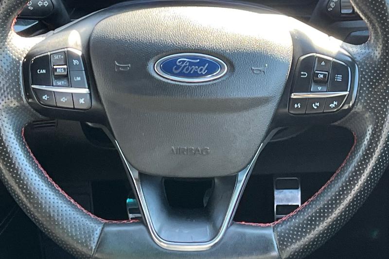 Used Ford Focus 2023 for sale - 78109383: Photo 12