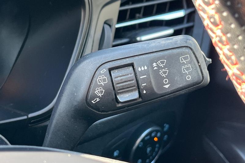 Used Ford Focus 2023 for sale - 78109383: Photo 15