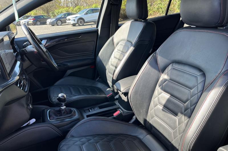 Used Ford Focus 2023 for sale - 78109383: Photo 19