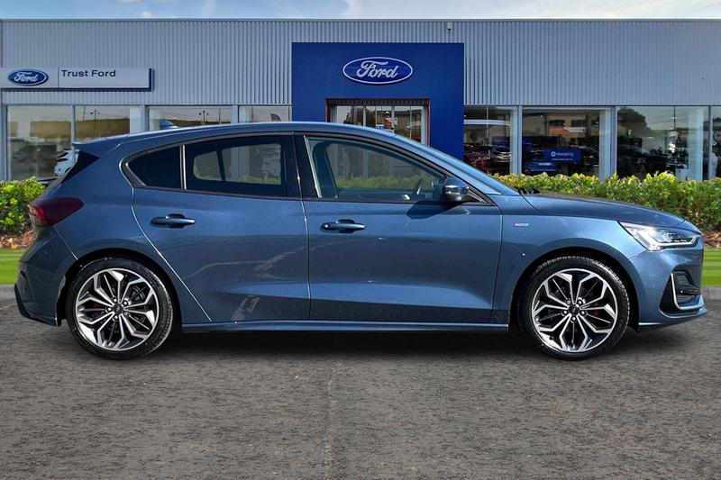 Used Ford Focus 2023 for sale - 78109383: Photo 3