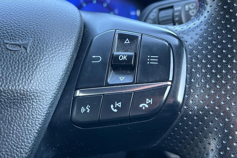 Used Ford Focus 2023 for sale - 78109383: Photo 33