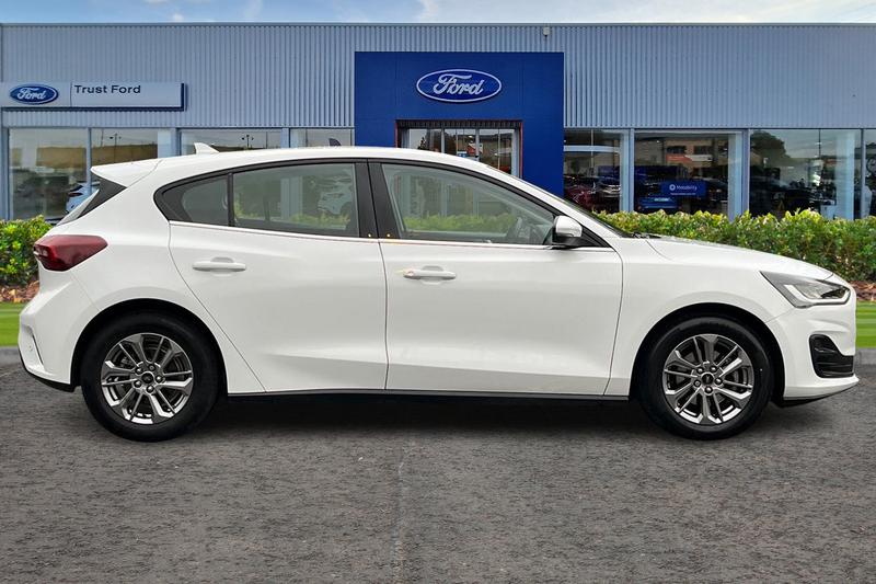 Used Ford Focus 2023 for sale - 76452900: Photo 3