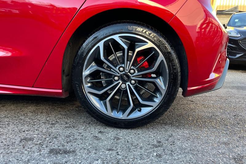 Used Ford Focus 2024 for sale - 78087901: Photo 8