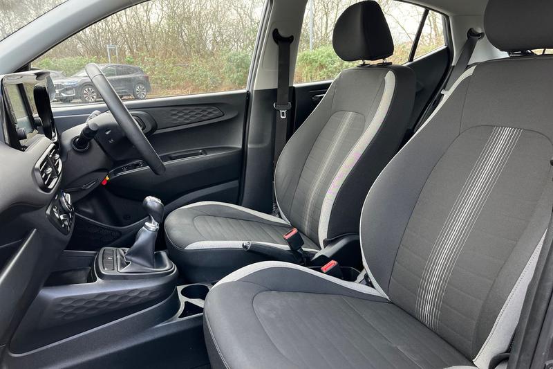 Used Hyundai i10 2020 for sale - 77819627: Photo 19