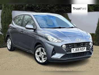 Used Hyundai i10 2020 for sale - 77819627: Photo