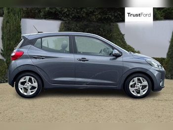 Used Hyundai i10 2020 for sale - 77819627: Photo