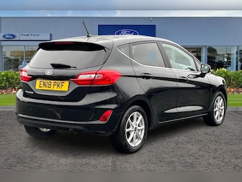 Used Ford Fiesta 2018 for sale - 77367582: Photo