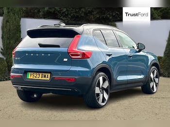 Used Volvo XC40 2023 for sale - 79802804: Photo