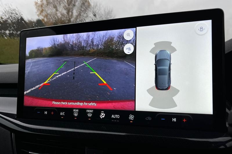 Used Ford Focus 2023 for sale - 76750435: Photo 24