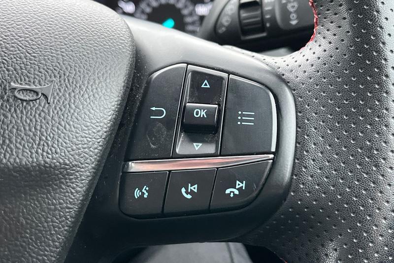 Used Ford Focus 2023 for sale - 76750435: Photo 33