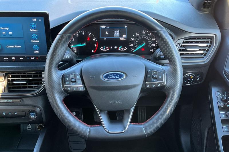 Used Ford Focus 2023 for sale - 76797161: Photo 12