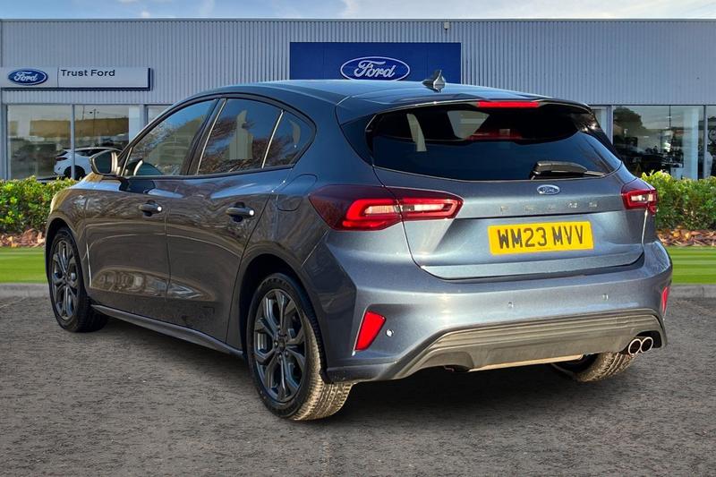 Used Ford Focus 2023 for sale - 76797161: Photo 2