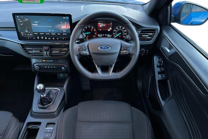 Used Ford Focus 2023 for sale - 76904504: Photo 11