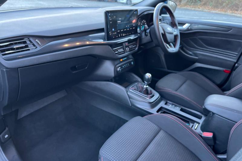 Used Ford Focus 2023 for sale - 76904504: Photo 18