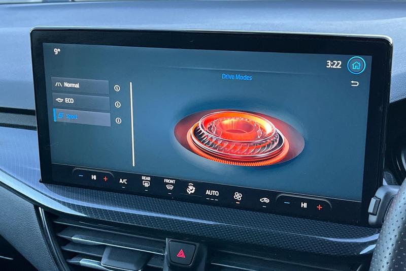 Used Ford Focus 2023 for sale - 76904504: Photo 29