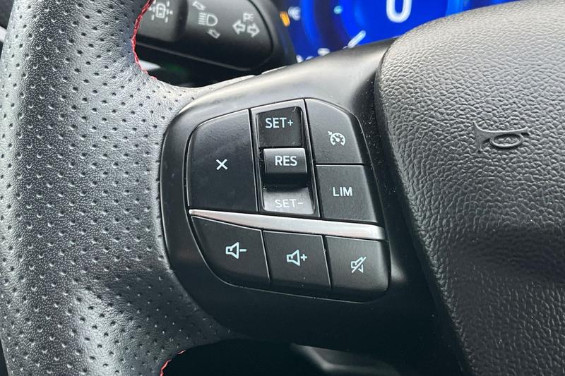 Used Ford Kuga 2020 for sale - 77071536: Photo 30