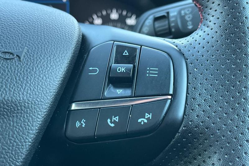 Used Ford Focus 2023 for sale - 77286260: Photo 33