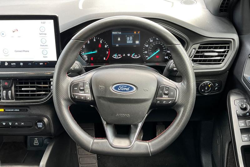 Used Ford Focus 2023 for sale - 77407027: Photo 12