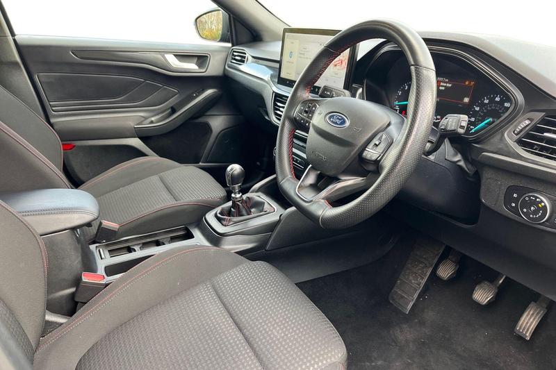 Used Ford Focus 2023 for sale - 77407027: Photo 9