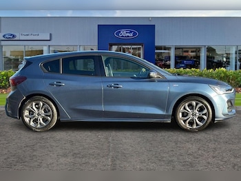 Used Ford Focus 2023 for sale - 79076885: Photo