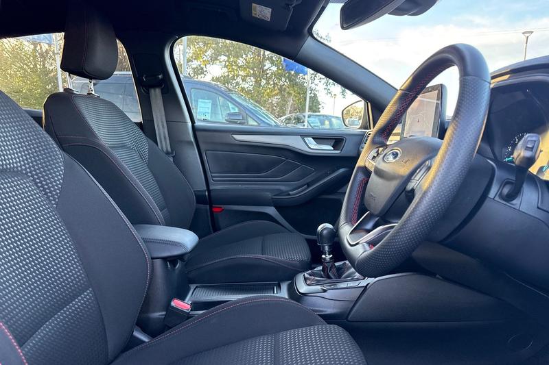 Used Ford Focus 2022 for sale - 78206098: Photo 17