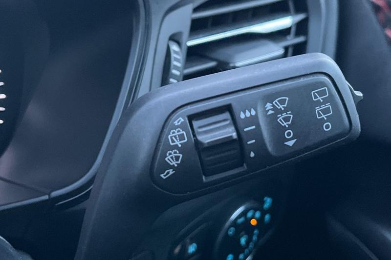 Used Ford Focus 2023 for sale - 76888026: Photo 15