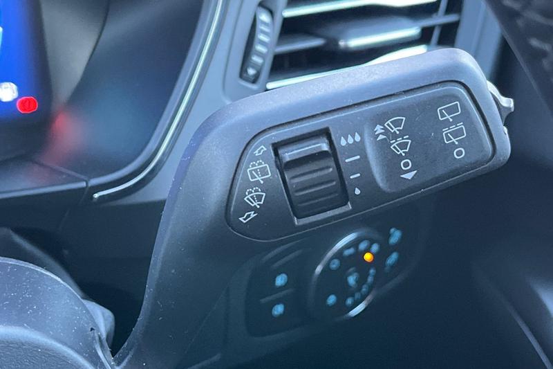 Used Ford Focus 2023 for sale - 76882743: Photo 15