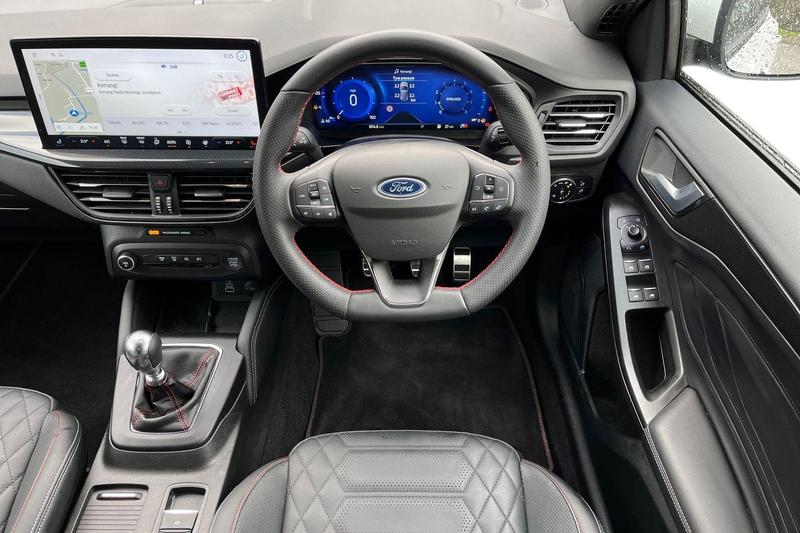 Used Ford Focus 2023 for sale - 78028723: Photo 11