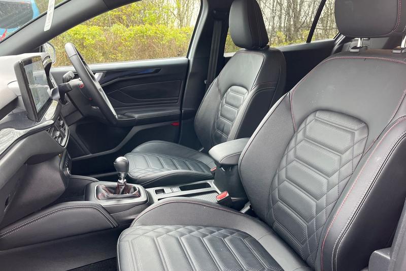 Used Ford Focus 2023 for sale - 78028723: Photo 19