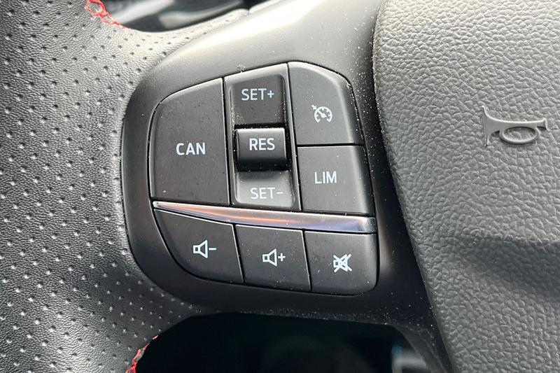 Used Ford Focus 2023 for sale - 78028723: Photo 32